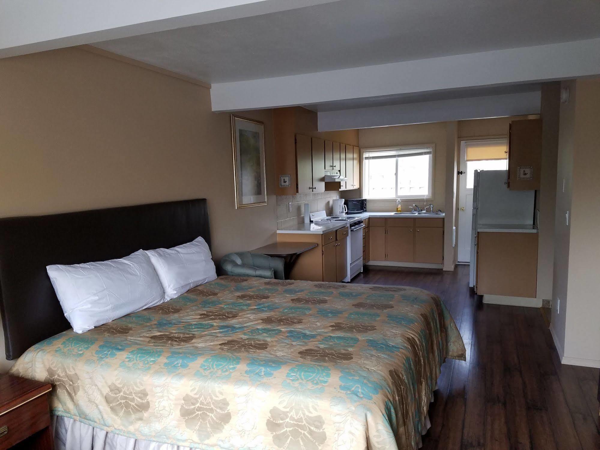 Townhouse Inn & Suites Klamath Falls Kültér fotó