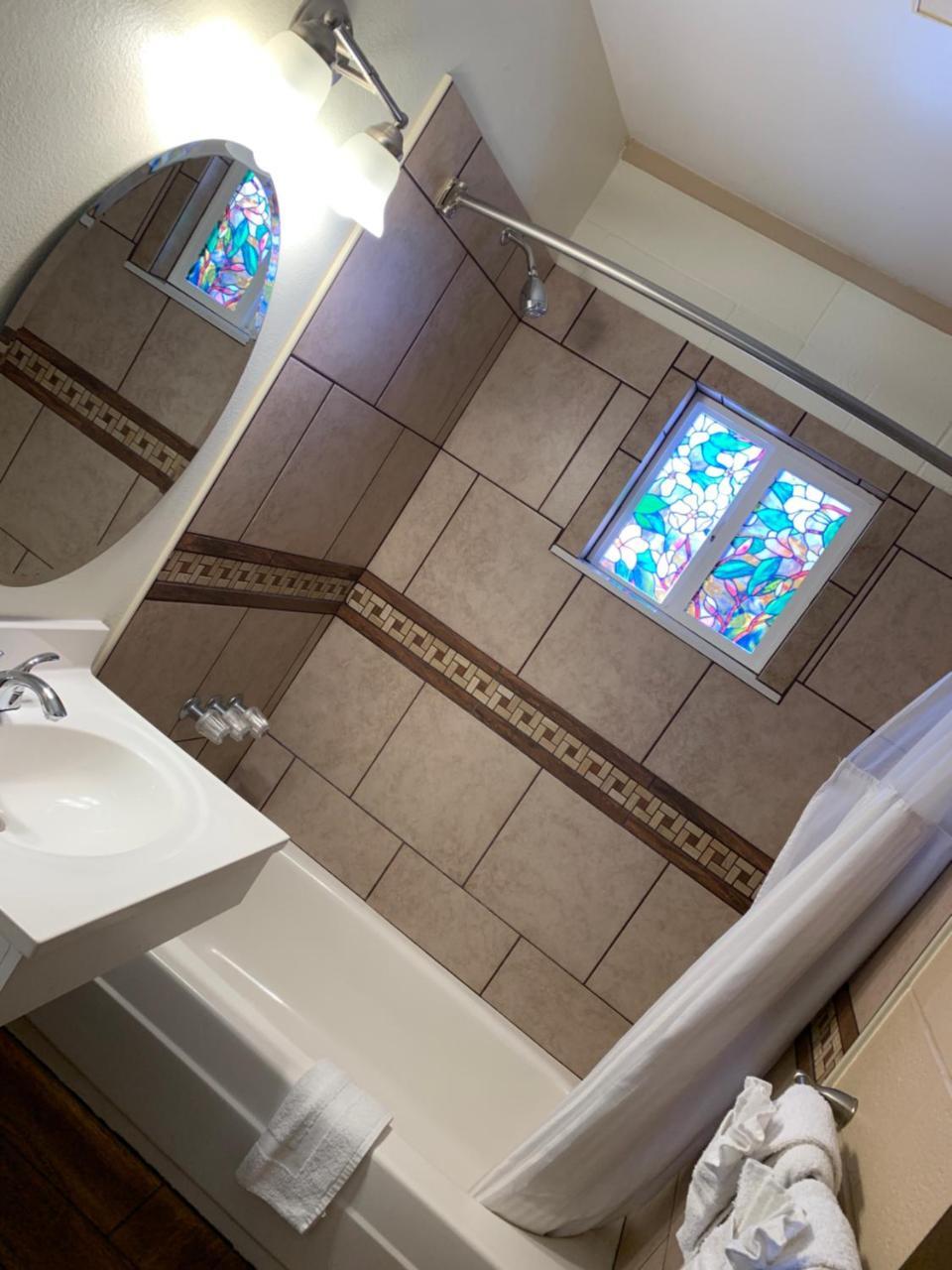 Townhouse Inn & Suites Klamath Falls Kültér fotó